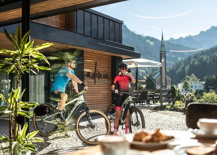Hotel Ladinia Dolomites View