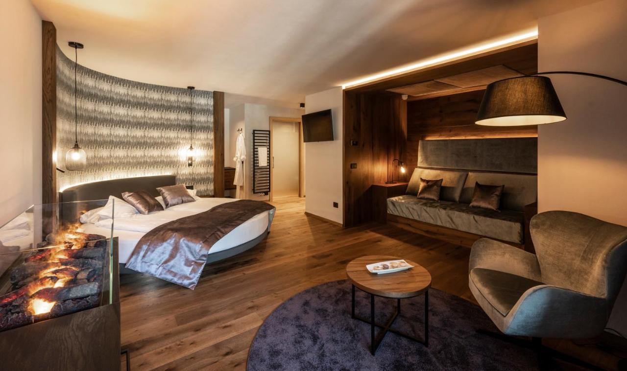 Ladinia Dolomites View Hotel Pozza di Fassa