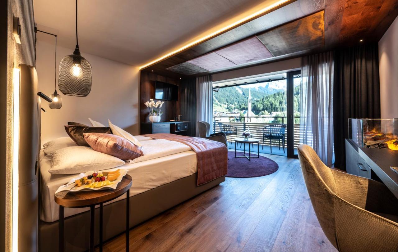Ladinia Dolomites View Hotel Pozza di Fassa